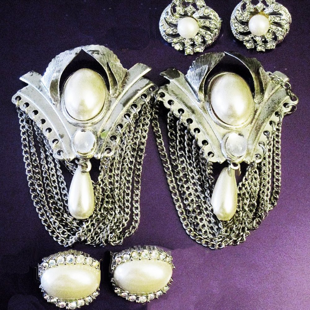 Nothing is as elegant as pearls